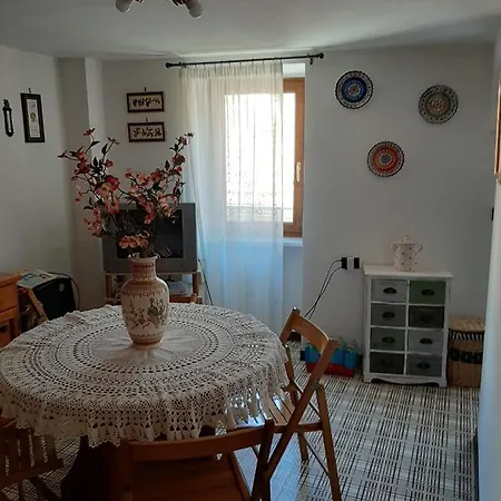 Casa Vacanze: Al Vicoletto דירה אלפדנה